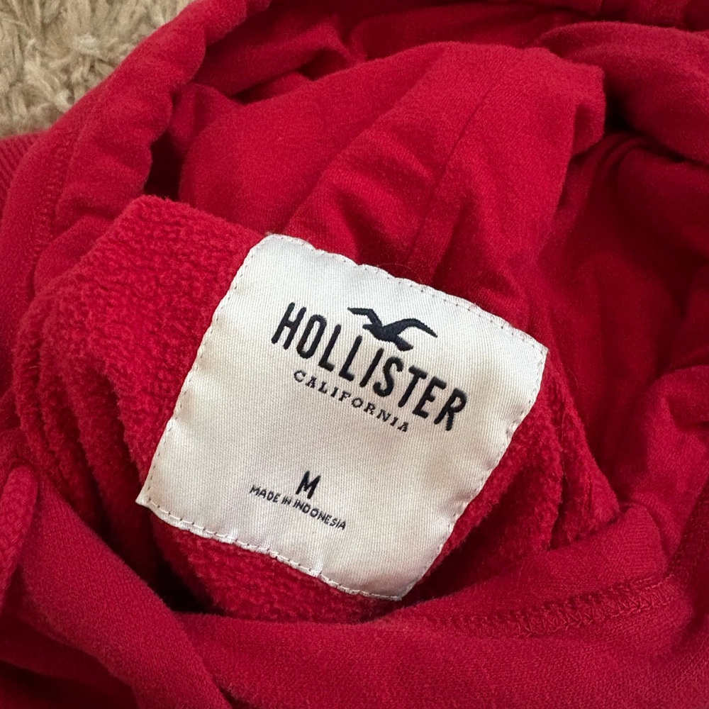 Hollister Women’s Hoodie Red - Picture 2 of 3